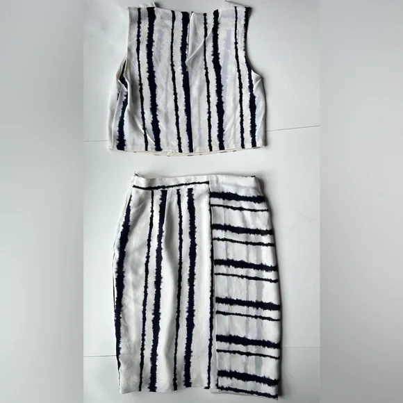 ALC silk 2 pieces set top and skirt White Black Stripe  Size 0 xs Tie Dye - Picture 9 of 10